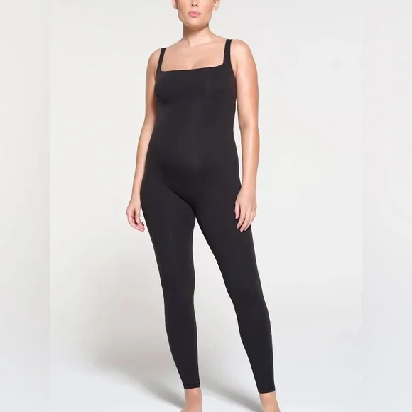 Women's SKIMS Maternity Catsuit Onyx Black Fits Everybody - Picture 2 of 4